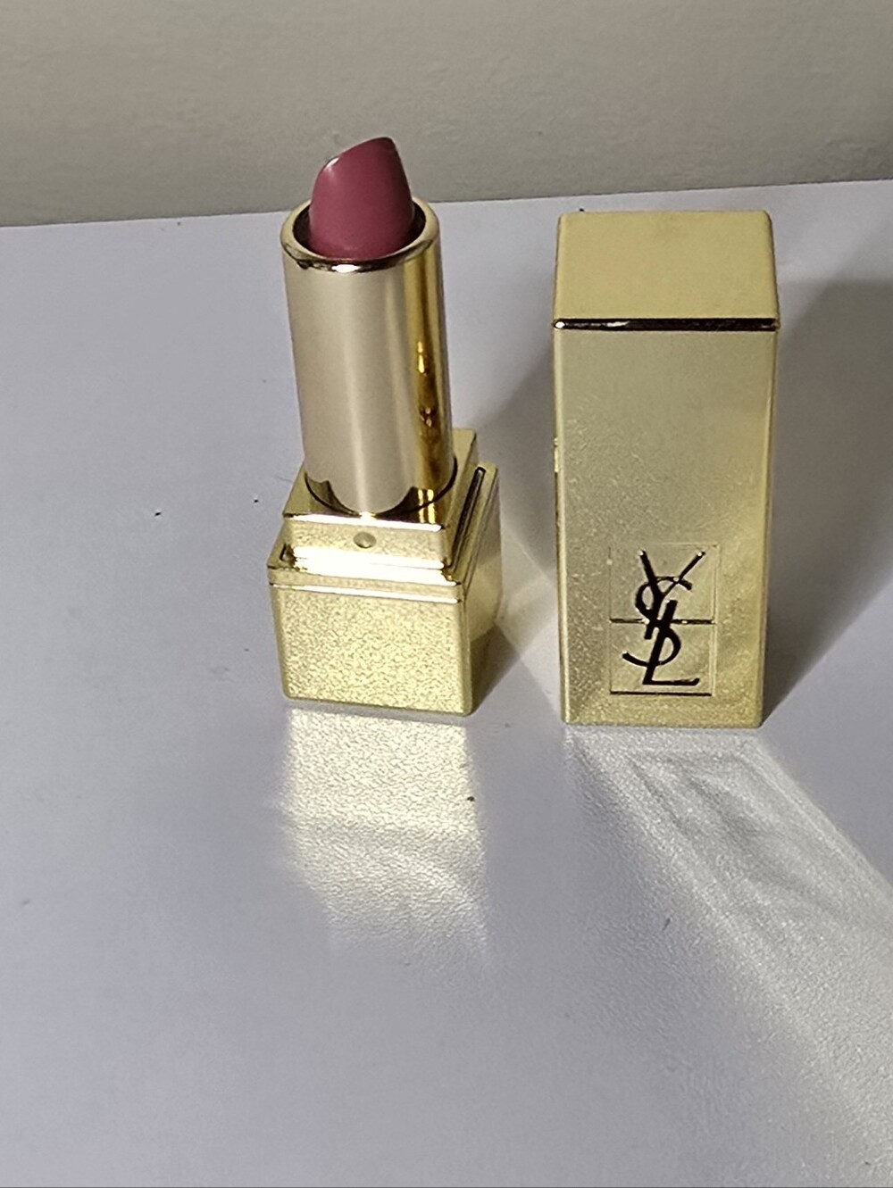 Yves Saint Laurent (YSL) Rouge Couture Satin Lipstick shade 70 Le Nu Clasic Nude